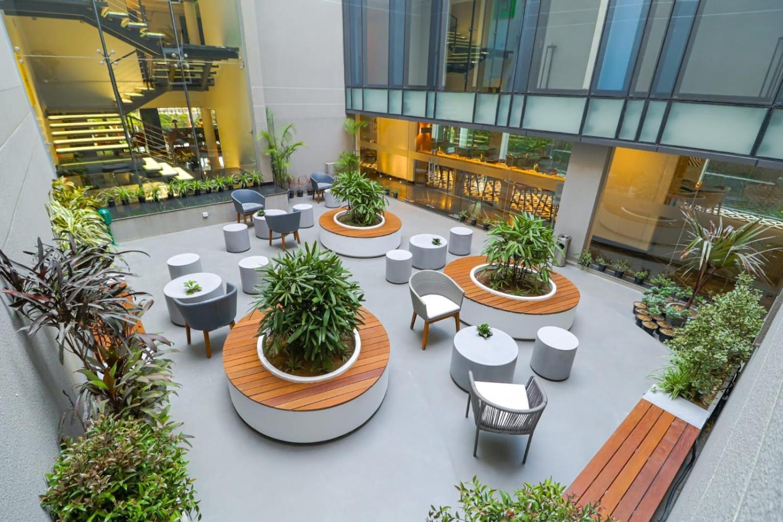 Hotel Air By Ahuja Residences Gurgaon